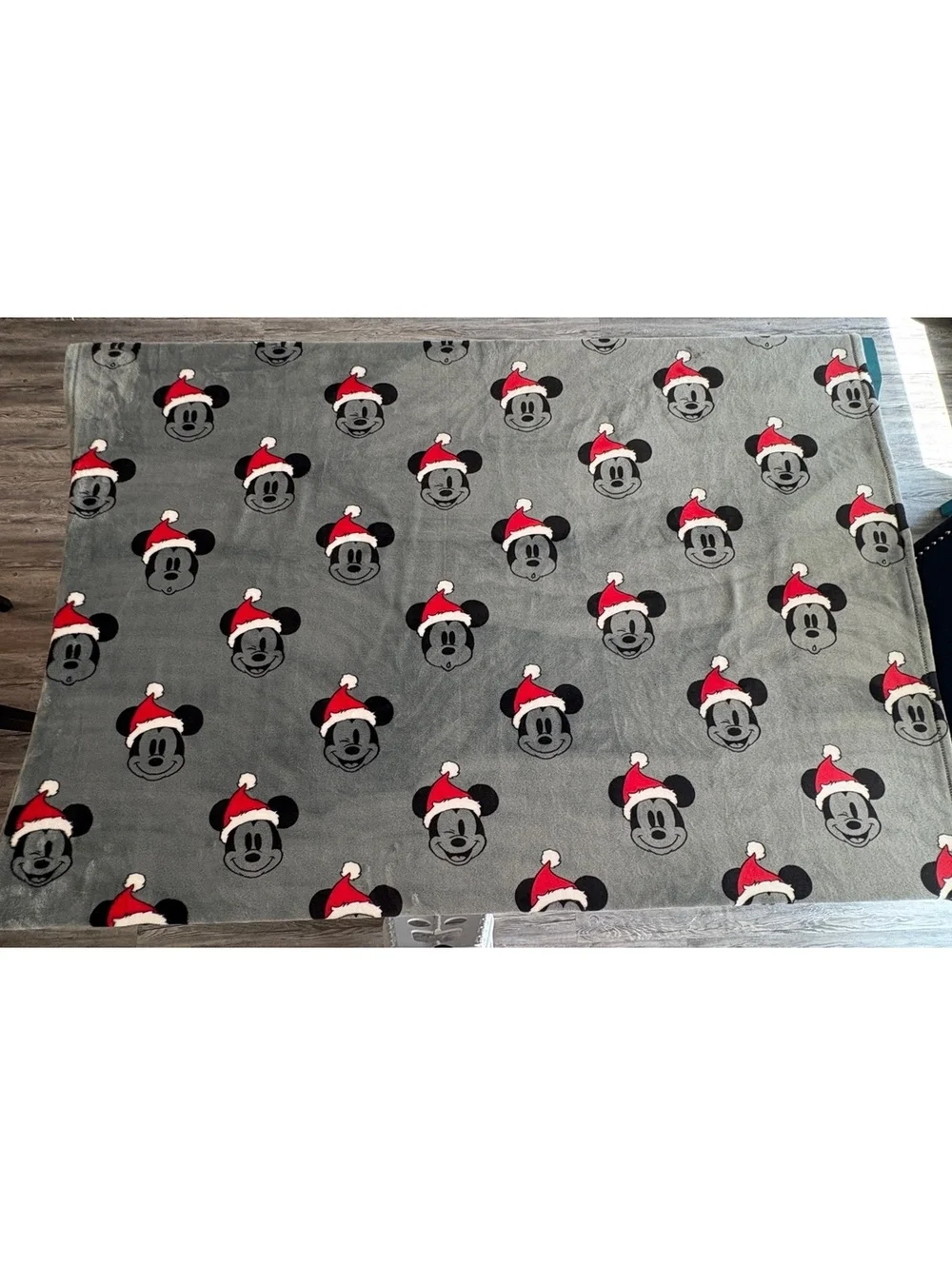 Mickey Mouse Christmas Oversized Throws Fleece